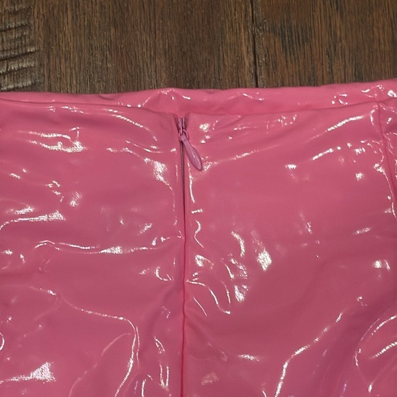 Small / Size 4 Barbie Pink Mini Pencil Skirt for Night Out - Picture 7 of 9
